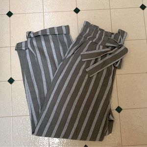 Forever 21 Striped Flowy Pants